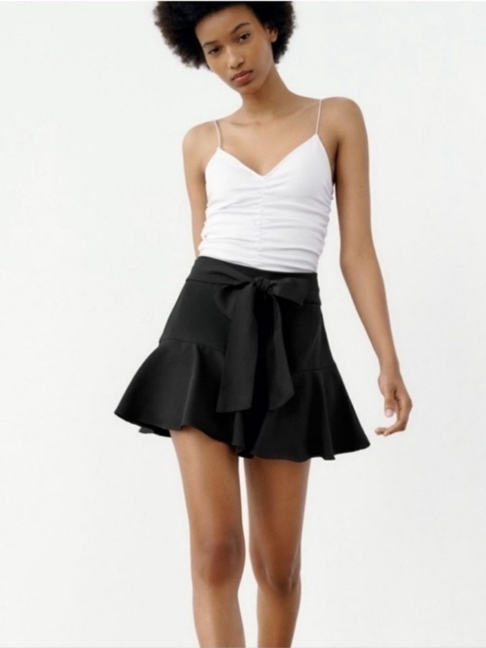 Zara bow trim skort